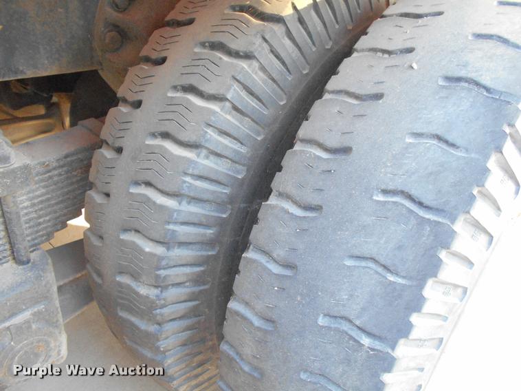 image for item DA2108 1973 Ford 900 tank truck