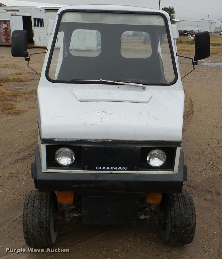 image for item DA2981 1989 Cushman utility vehicle