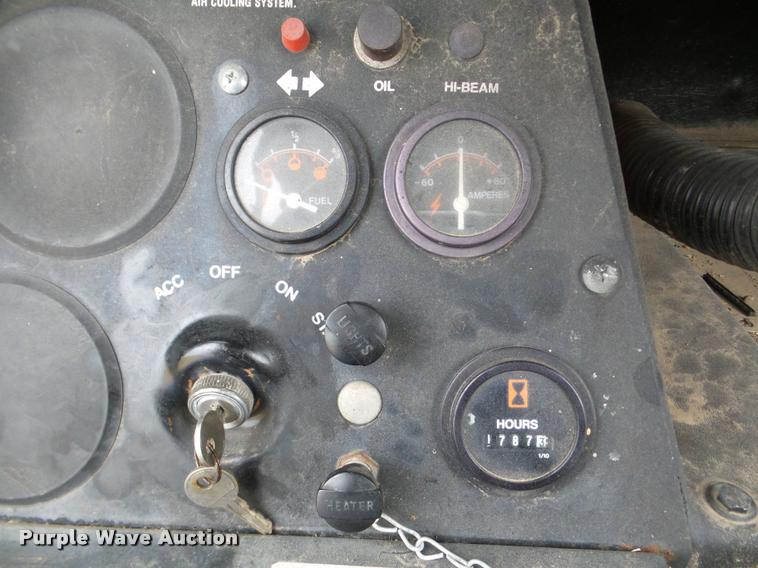 image for item DA2981 1989 Cushman utility vehicle