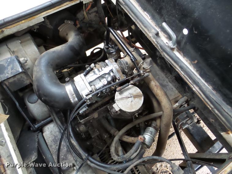 image for item DA2981 1989 Cushman utility vehicle