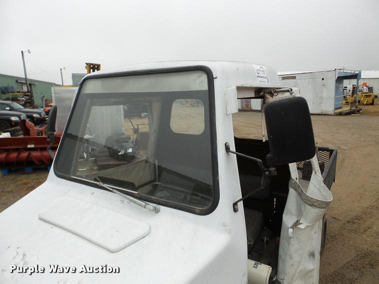 image for item DA2981 1989 Cushman utility vehicle