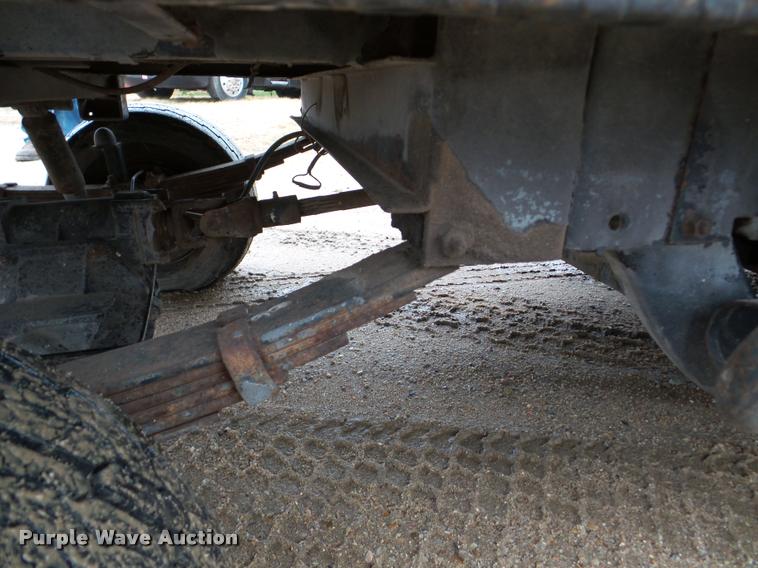 image for item DA2981 1989 Cushman utility vehicle