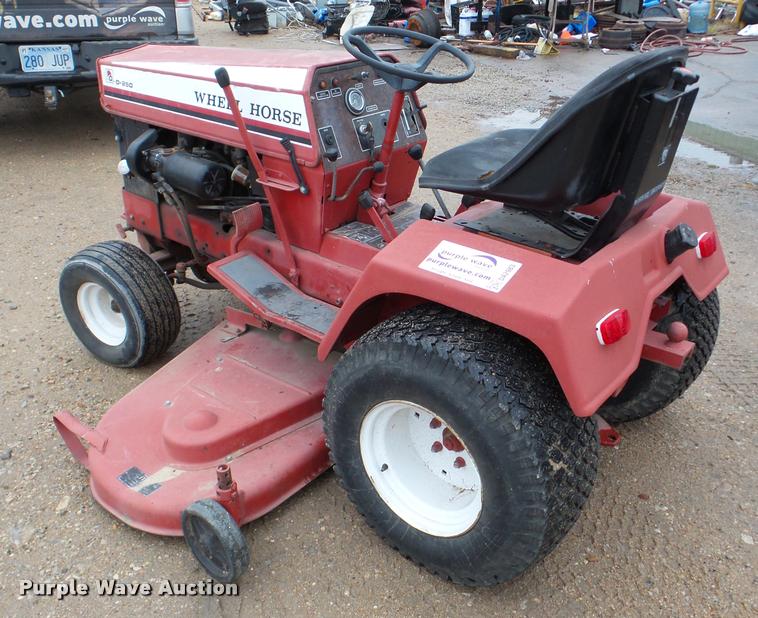 image for item DA2983 Wheel Horse D-250 lawn mower