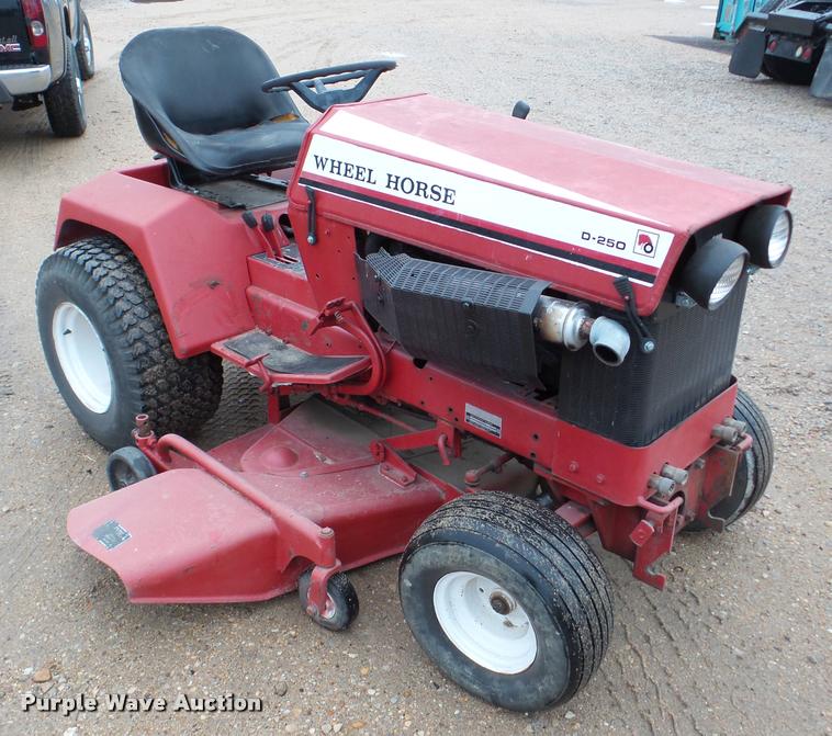 image for item DA2983 Wheel Horse D-250 lawn mower