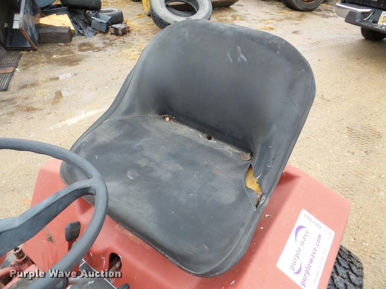 image for item DA2983 Wheel Horse D-250 lawn mower