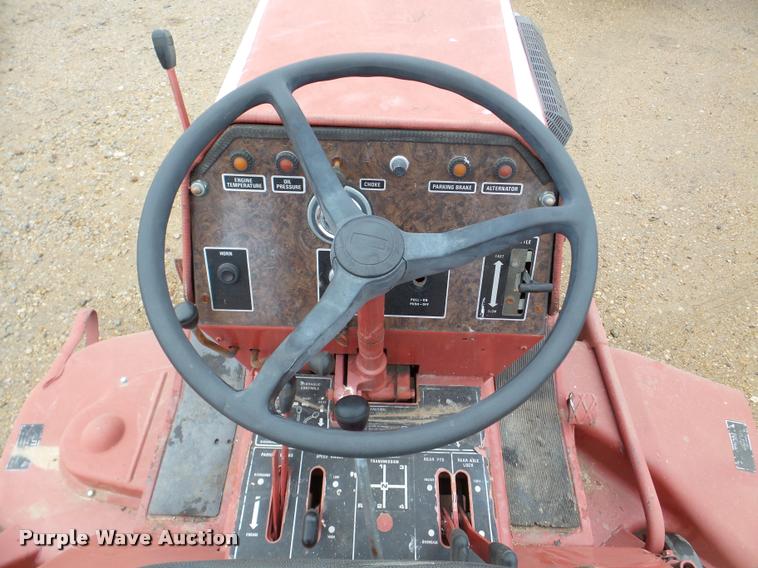 image for item DA2983 Wheel Horse D-250 lawn mower