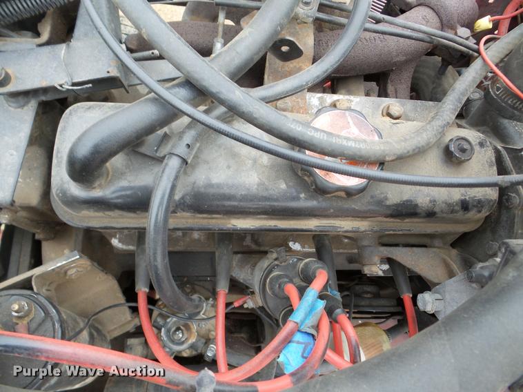 image for item DA2983 Wheel Horse D-250 lawn mower