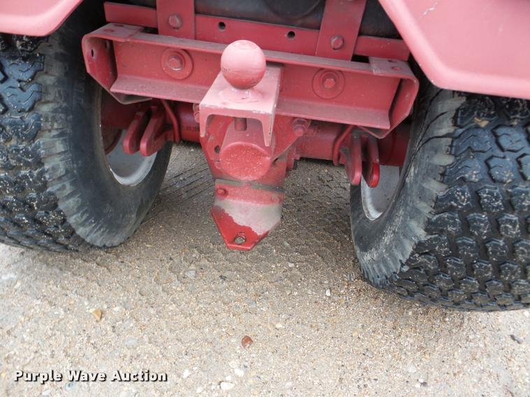 image for item DA2983 Wheel Horse D-250 lawn mower