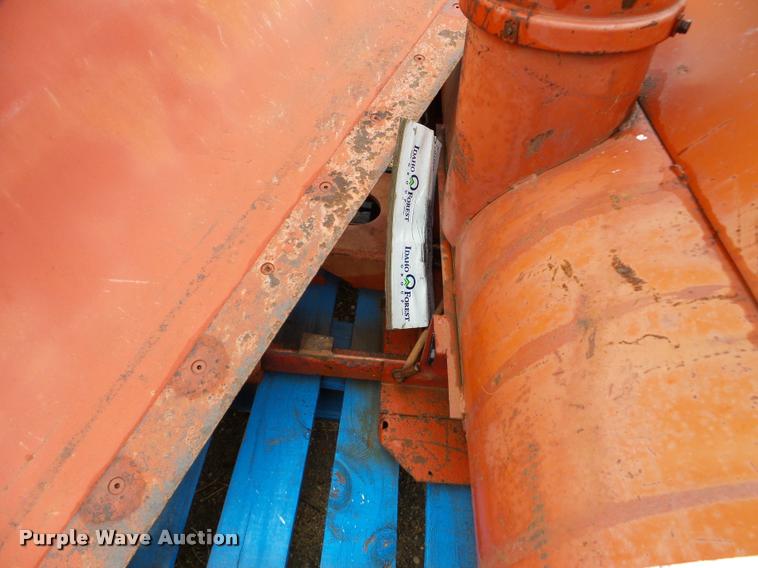 image for item DA2983 Wheel Horse D-250 lawn mower