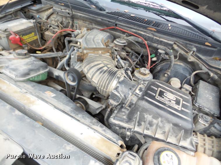 image for item DA2999 2002 Ford F150 Harley Davidson SuperCrew pickup truck