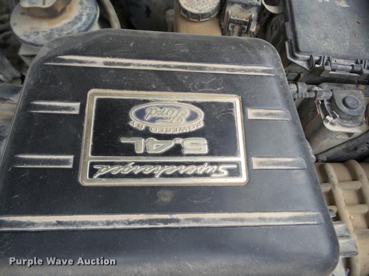 image for item DA2999 2002 Ford F150 Harley Davidson SuperCrew pickup truck