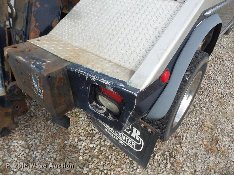 image for item DA3800 2003 Ford F450 Super Duty tow truck