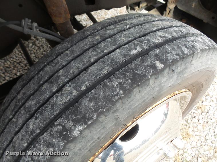 image for item DA3800 2003 Ford F450 Super Duty tow truck