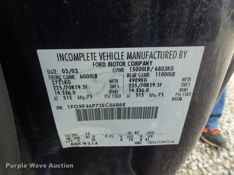 image for item DA3800 2003 Ford F450 Super Duty tow truck