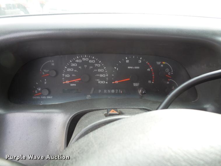 image for item DA3801 2003 Ford F450 Super Duty SuperCab truck cab and chassis