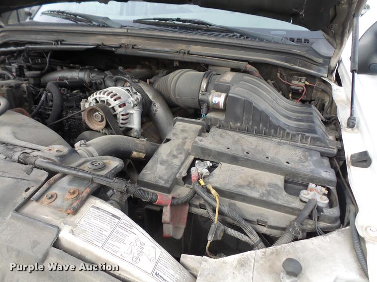 image for item DA3801 2003 Ford F450 Super Duty SuperCab truck cab and chassis