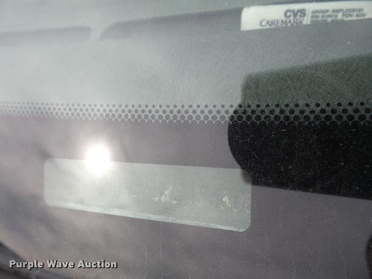 image for item DA3801 2003 Ford F450 Super Duty SuperCab truck cab and chassis