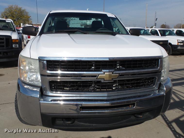 image for item DA3815 2008 Chevrolet Silverado 3500HD utility truck