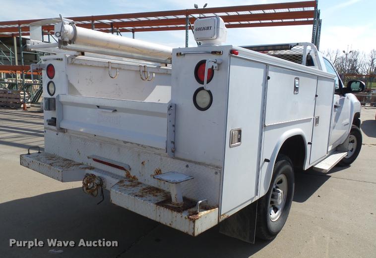 image for item DA3815 2008 Chevrolet Silverado 3500HD utility truck