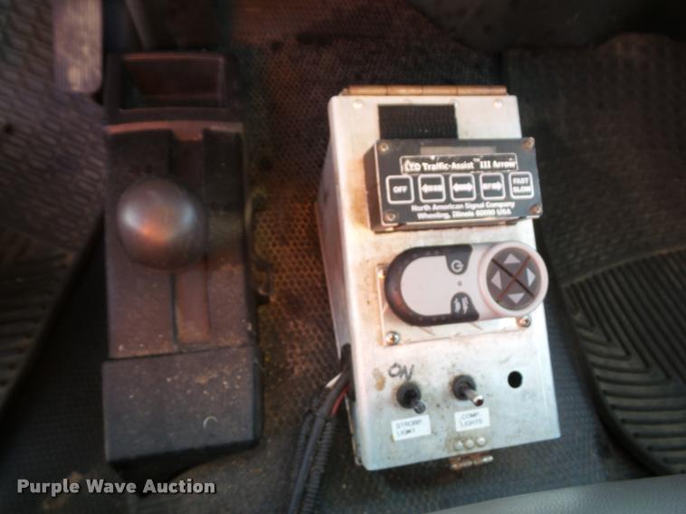 image for item DA3815 2008 Chevrolet Silverado 3500HD utility truck