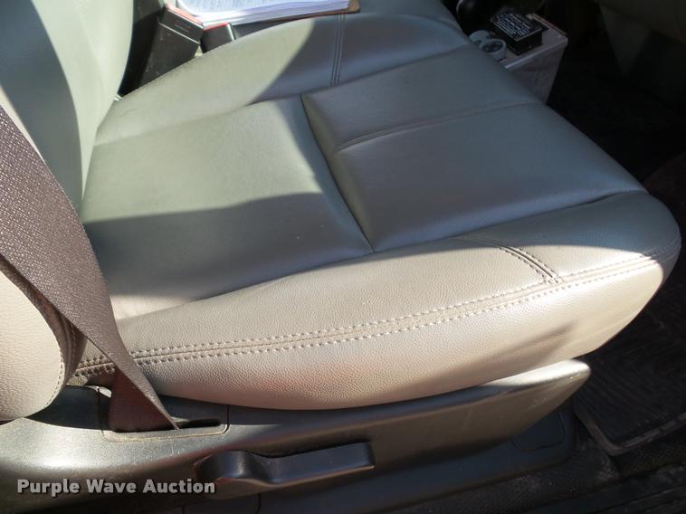 image for item DA3815 2008 Chevrolet Silverado 3500HD utility truck