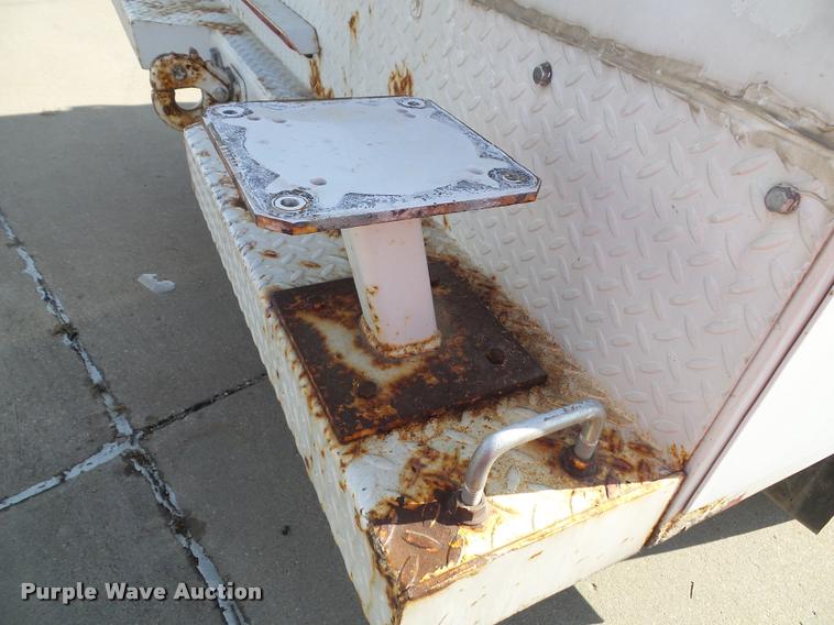 image for item DA3815 2008 Chevrolet Silverado 3500HD utility truck