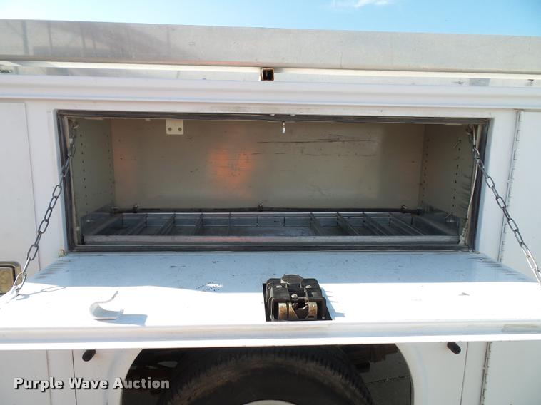 image for item DA3815 2008 Chevrolet Silverado 3500HD utility truck