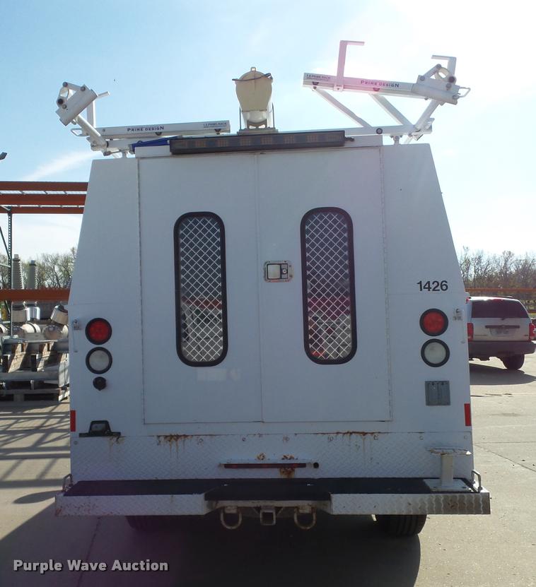 image for item DA3820 2008 Chevrolet Silverado 3500HD utility truck