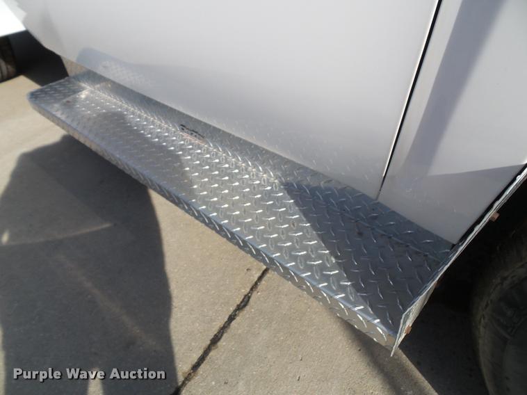 image for item DA3820 2008 Chevrolet Silverado 3500HD utility truck