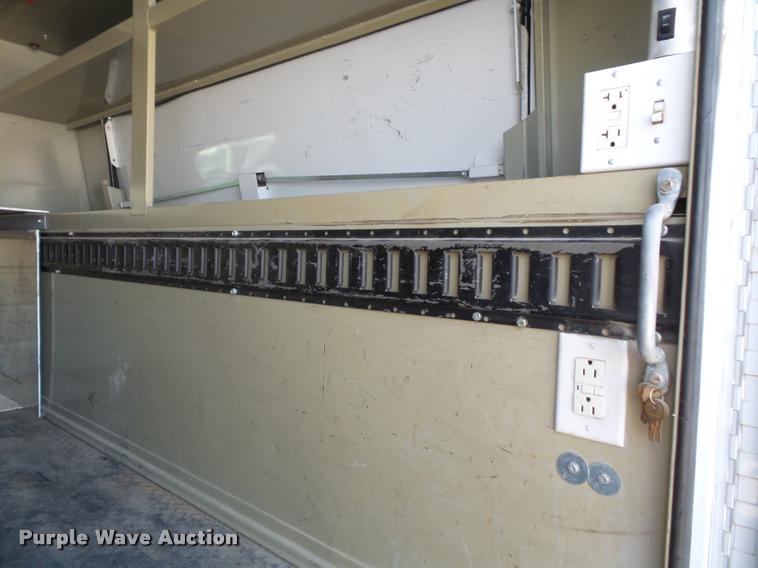 image for item DA3820 2008 Chevrolet Silverado 3500HD utility truck