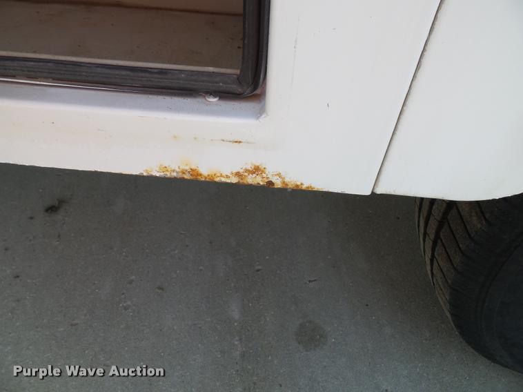 image for item DA3820 2008 Chevrolet Silverado 3500HD utility truck