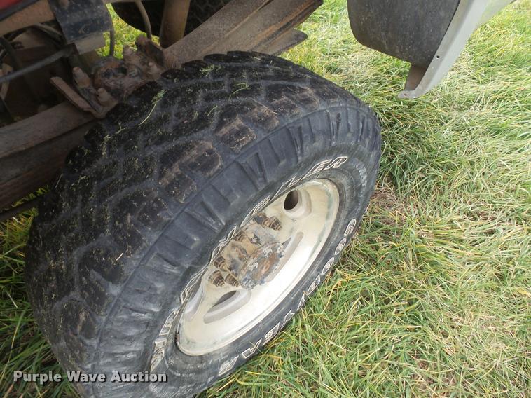 image for item DA3845 2002 Ford F350 Super Duty pickup truck