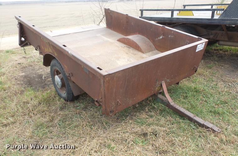 image for item DA3846 Utility trailer