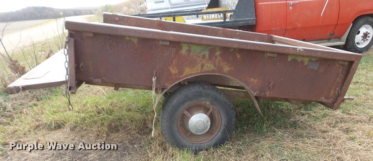 image for item DA3846 Utility trailer