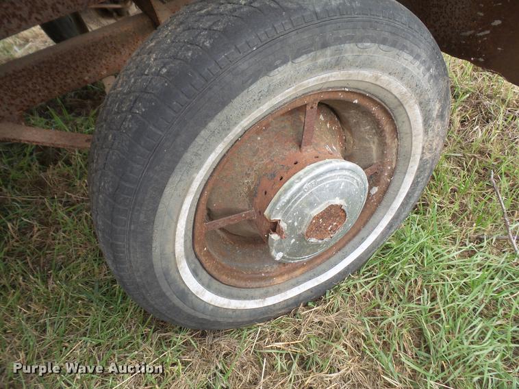 image for item DA3846 Utility trailer