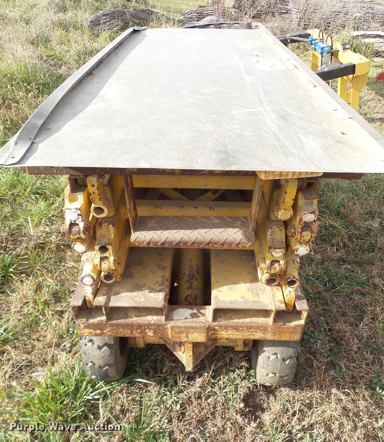 image for item DA3849 Up Right Tiger scissor lift