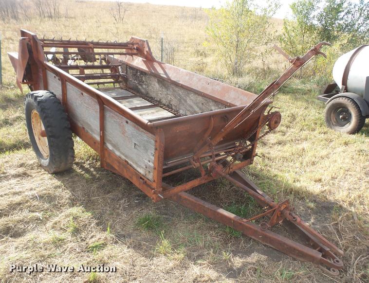 image for item DA3854 Manure spreader