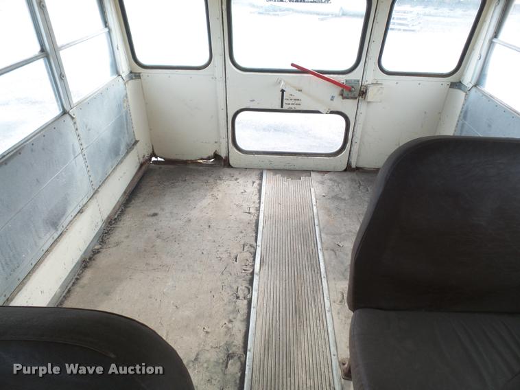 image for item DA3861 1996 Chevrolet Blue Bird school bus