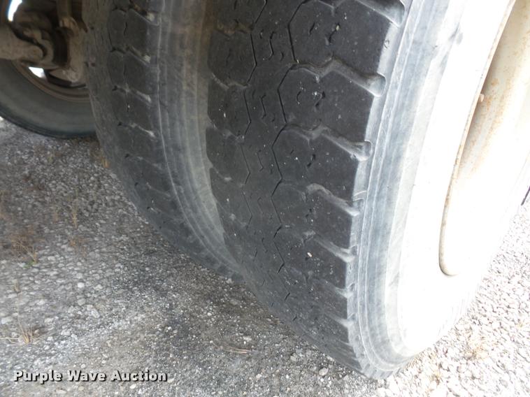 image for item DA3861 1996 Chevrolet Blue Bird school bus