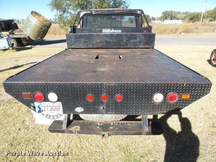 image for item DA4747 1974 Ford F250 flatbed pickup truck