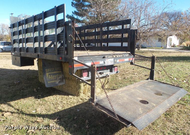 image for item DA5016 Ledwell platform bed