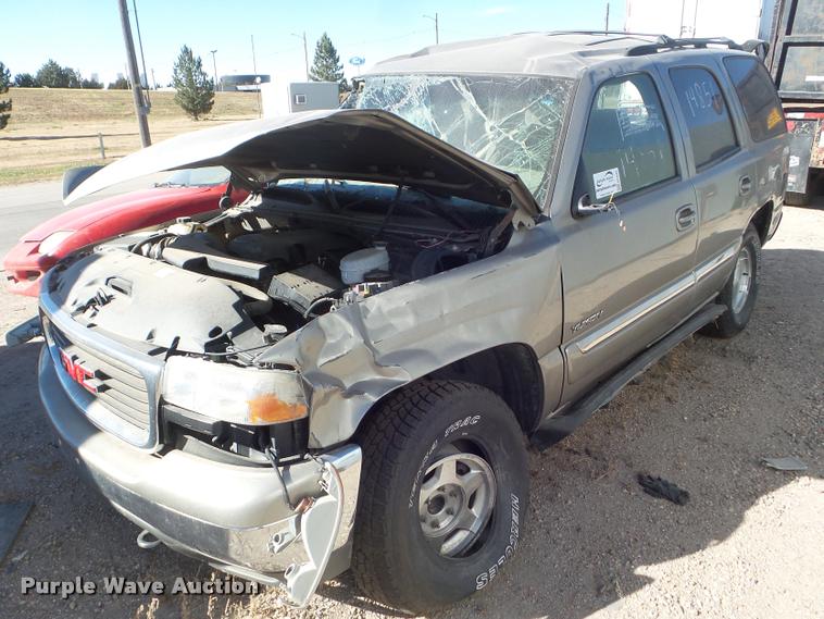 image for item DB3583 2003 GMC Yukon SUV