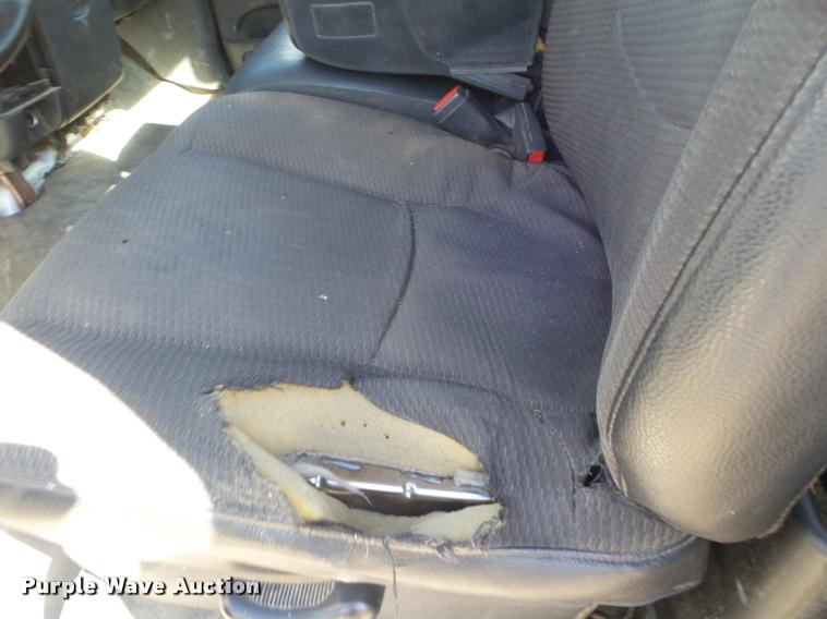 image for item DB3587 2004 Dodge Ram 1500 pickup truck