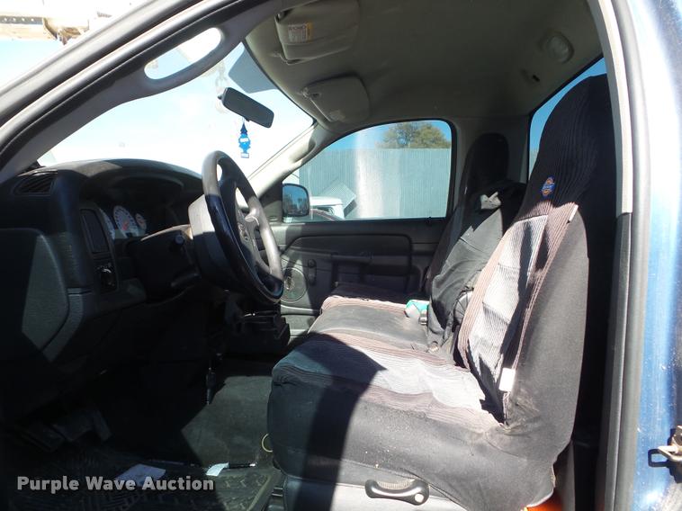 image for item DB3588 2003 Dodge Ram 1500 pickup truck