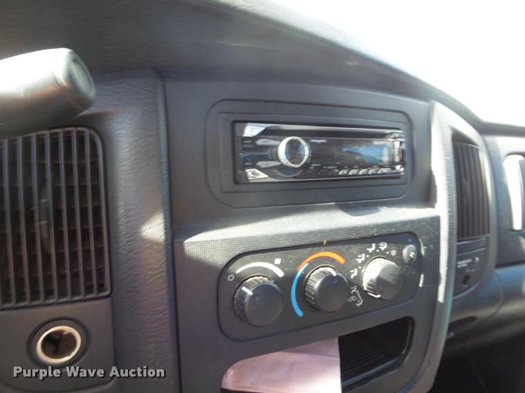 image for item DB3588 2003 Dodge Ram 1500 pickup truck