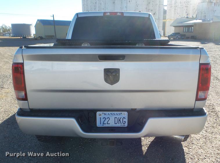 image for item DB3637 2011 Dodge Ram 2500 Crew Cab pickup truck