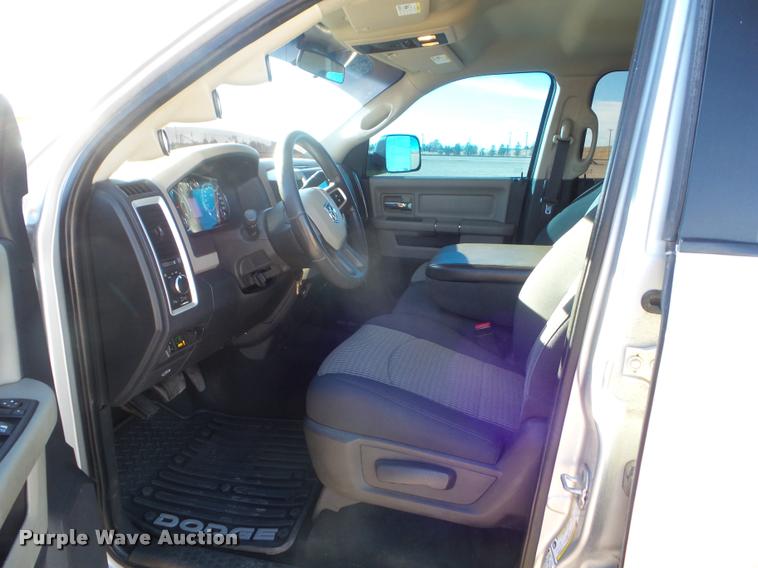 image for item DB3637 2011 Dodge Ram 2500 Crew Cab pickup truck