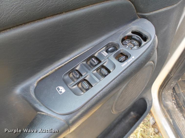 image for item DB4581 2005 Dodge Ram 3500 Quad Cab pickup truck