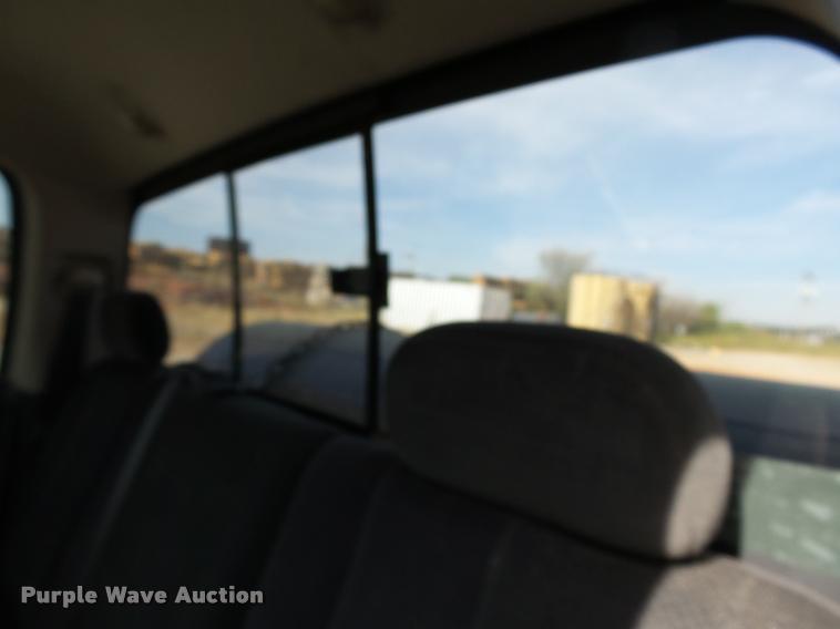 image for item DB4581 2005 Dodge Ram 3500 Quad Cab pickup truck