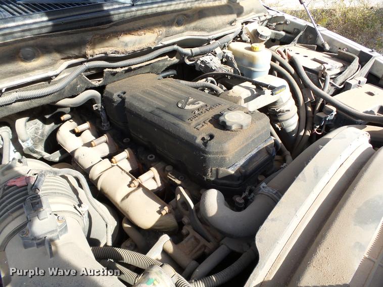 image for item DB4581 2005 Dodge Ram 3500 Quad Cab pickup truck